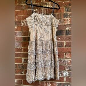 Laundry By Shelli Segal Beige Lace Tiered Dress